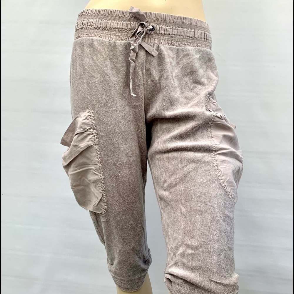 Juice Couture pants Capri grey velvet cotton/silk